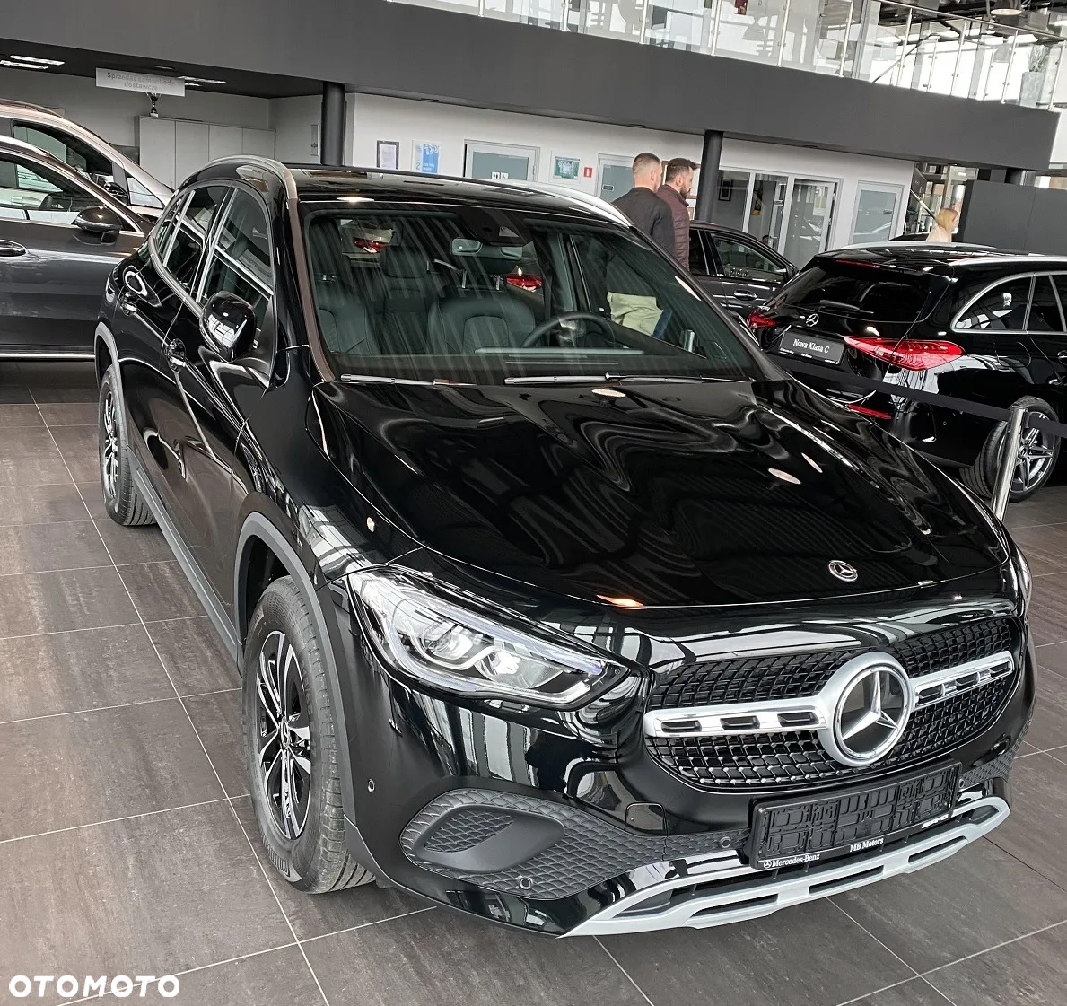 Mercedes-Benz GLA 200 Business Edition - 3