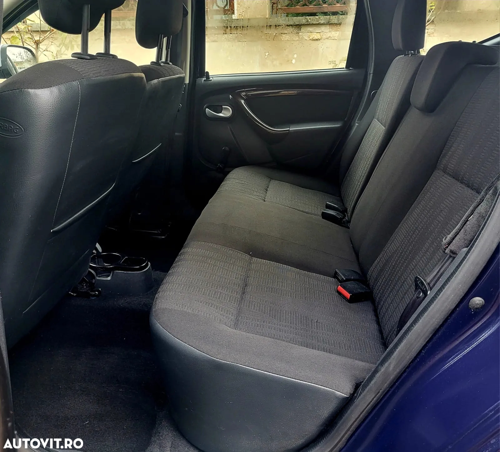 Dacia Duster 1.6 4x4 - 13