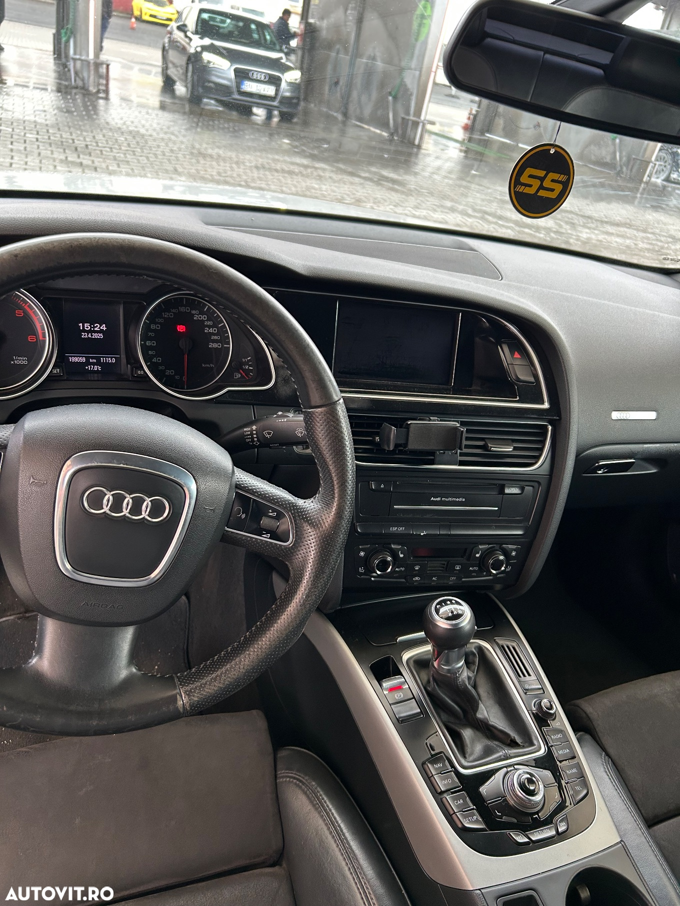 Audi A5 Cabrio 2.0 TDI - 8