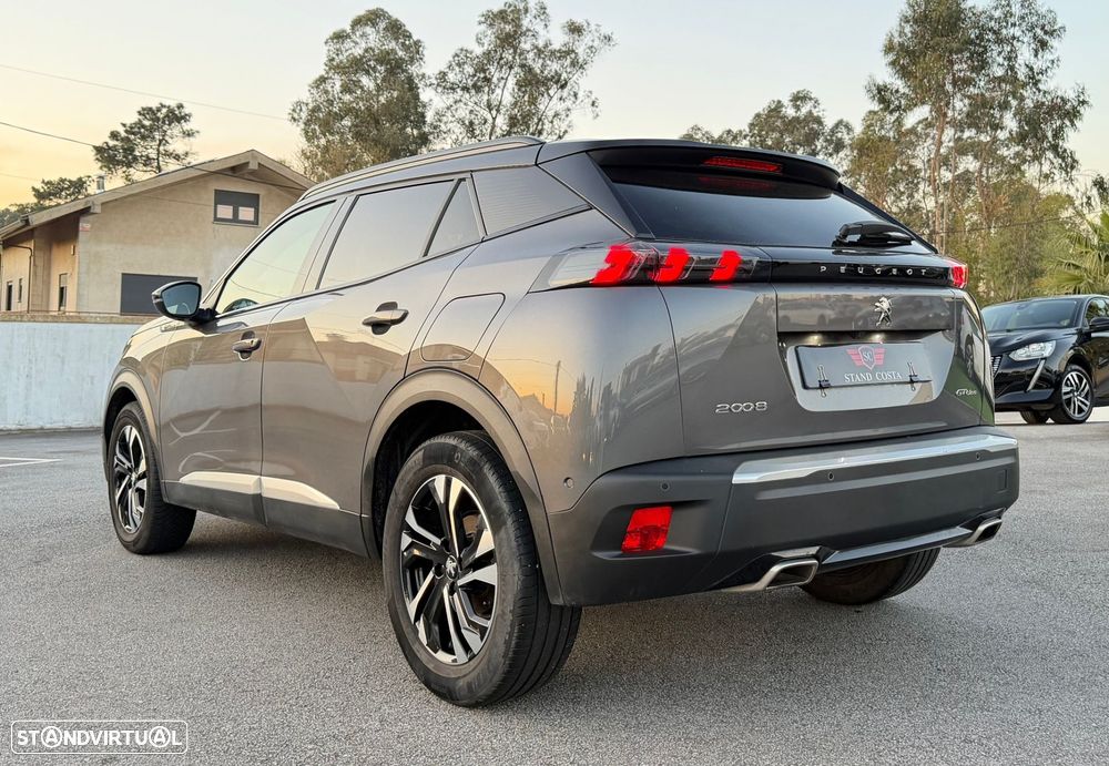 Peugeot 2008 1.2 PureTech GT Line - 3