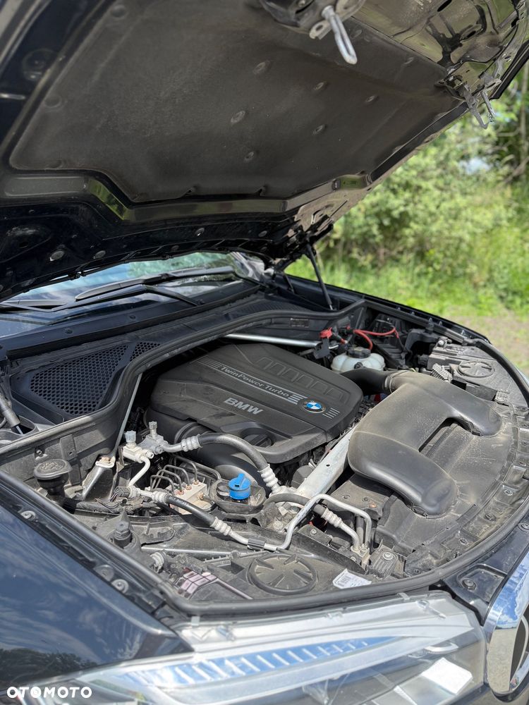 BMW X6 xDrive40d - 24