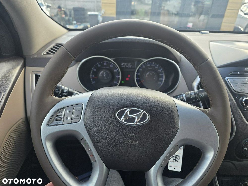 Hyundai ix35 - 24
