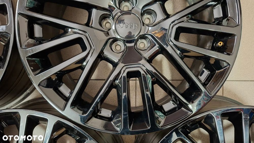 Felgi Aluminiowe 19 Jeep Compass II Renegade 5x110 ET 40 - 9