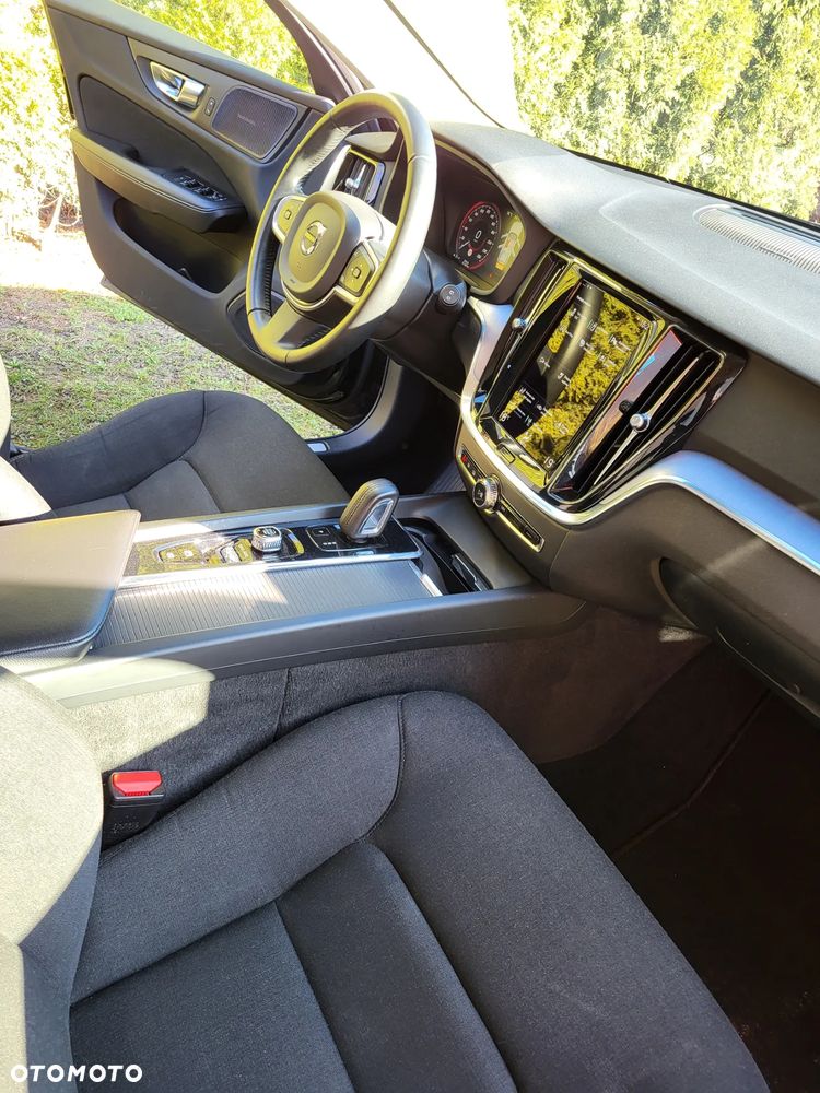 Volvo V60 B4 B Momentum Pro - 16