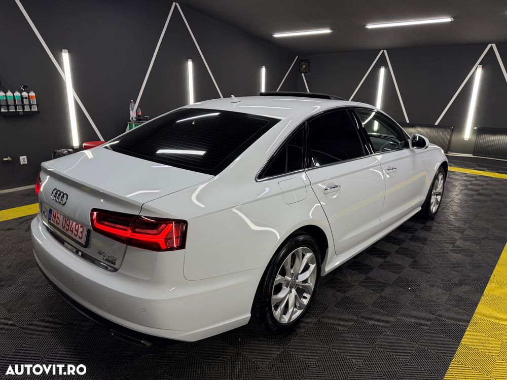 Audi A6 2.0 TDI quattro S tronic - 12