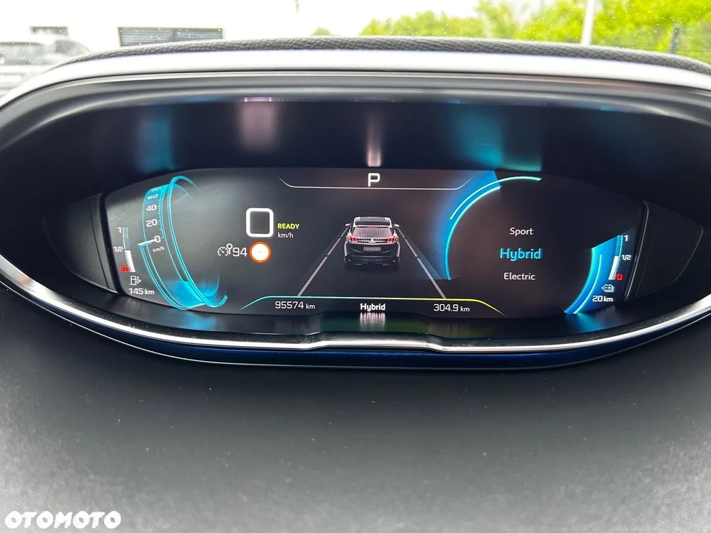 Peugeot 3008 225 e-EAT8 Allure - 32