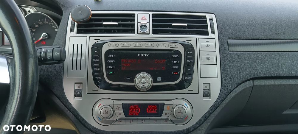 Ford Kuga 2.0 TDCi 4x4 Champions Edition - 18