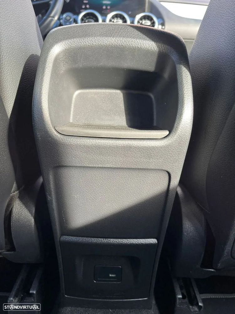 Mercedes-Benz B 180 - 26