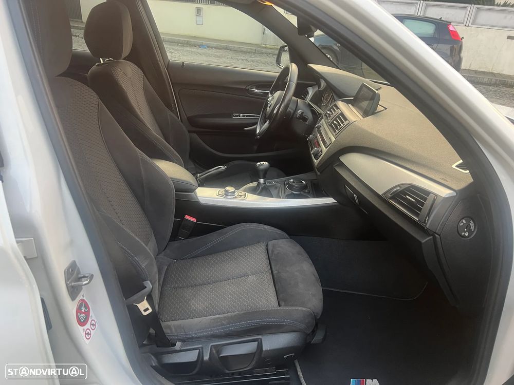 BMW 116 d Pack M - 23