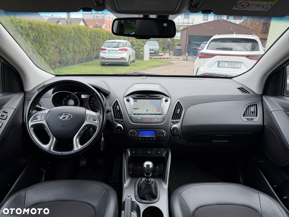 Hyundai ix35 blue 1.6 2WD Finale Gold - 15