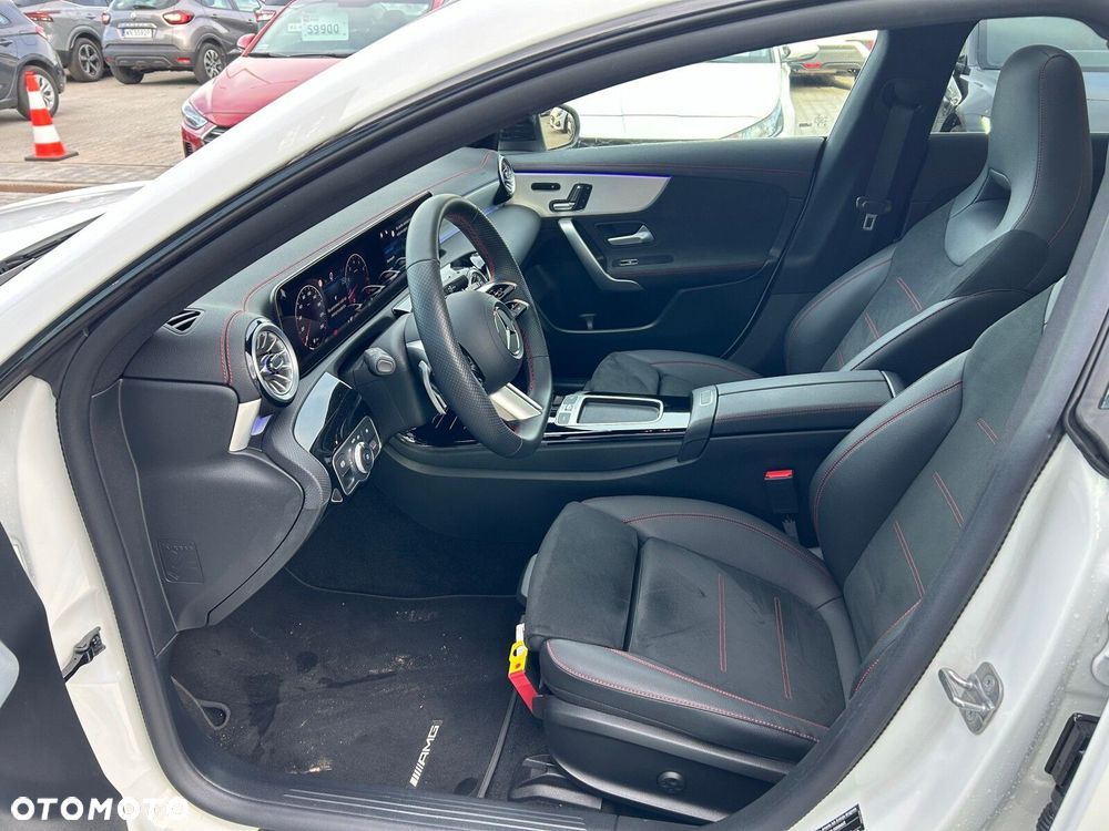 Mercedes-Benz CLA 200 AMG Line 7G-DCT - 9