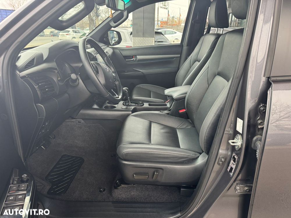 Toyota Hilux 4x4 Double Cab Autm. Invincible - 13