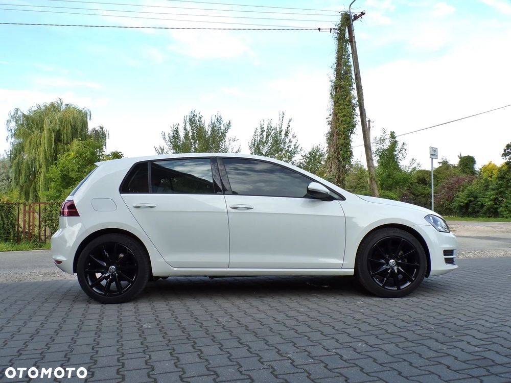 Volkswagen Golf 2.0 BlueTDI DSG Comfortline - 8