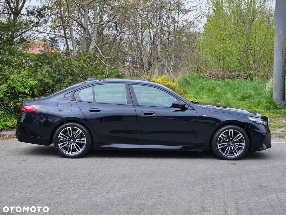 BMW Seria 5 - 16