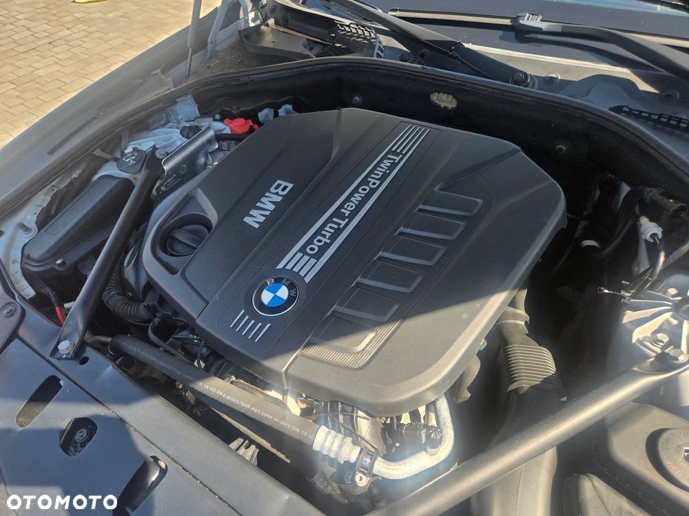 BMW Seria 5 - 29