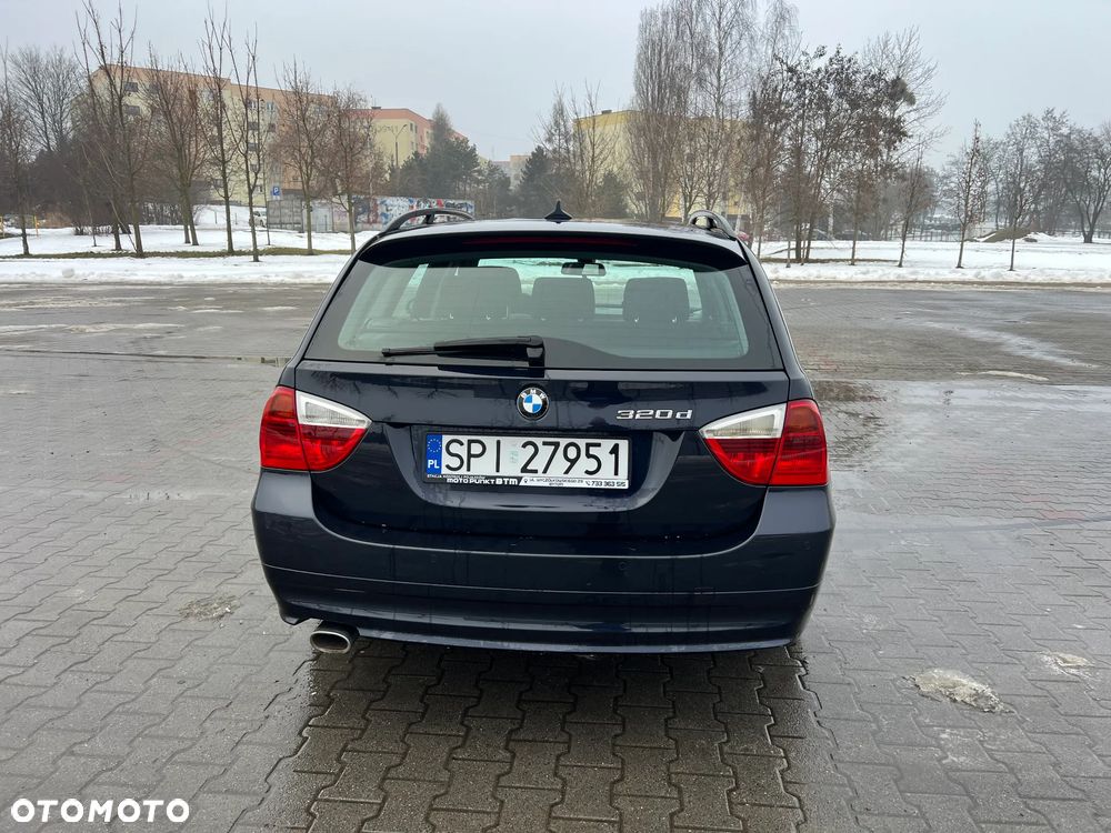 BMW Seria 3 320d DPF - 6