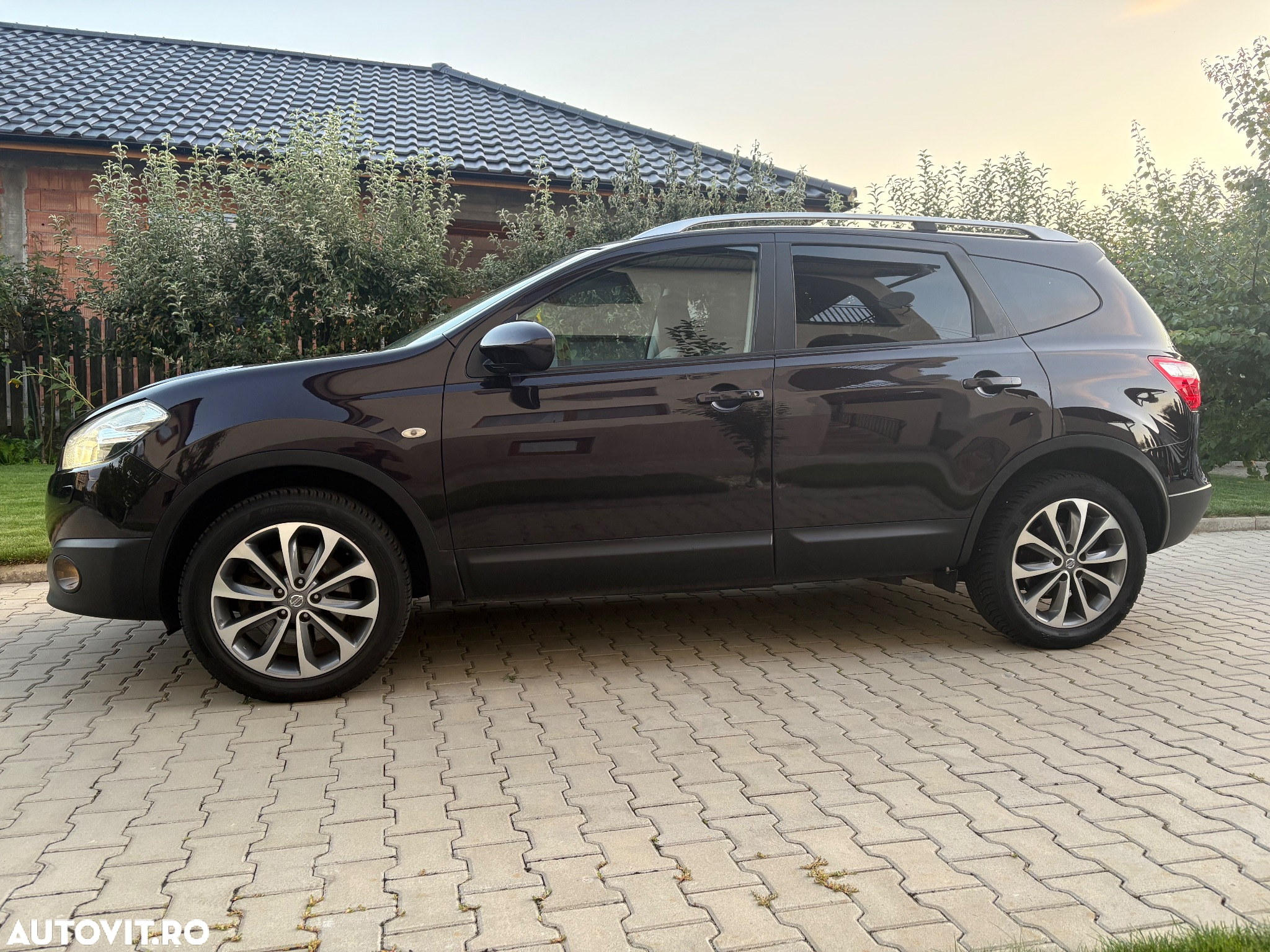 Nissan Qashqai+2 +2 2.0 "All Mode 4x4-i" Tekna - 9