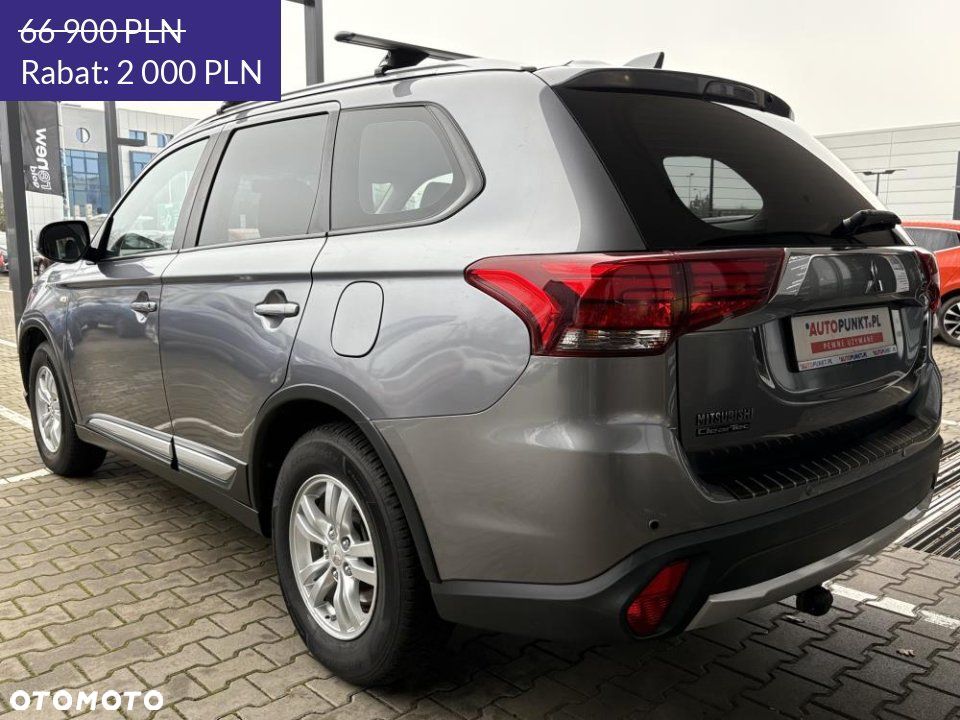 Mitsubishi Outlander - 18