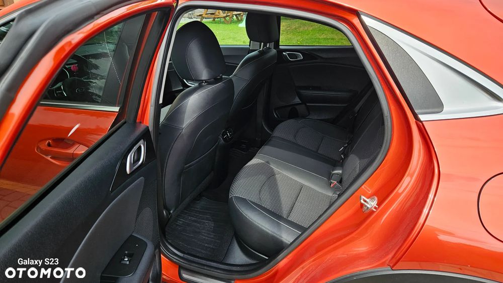 Kia XCeed - 14