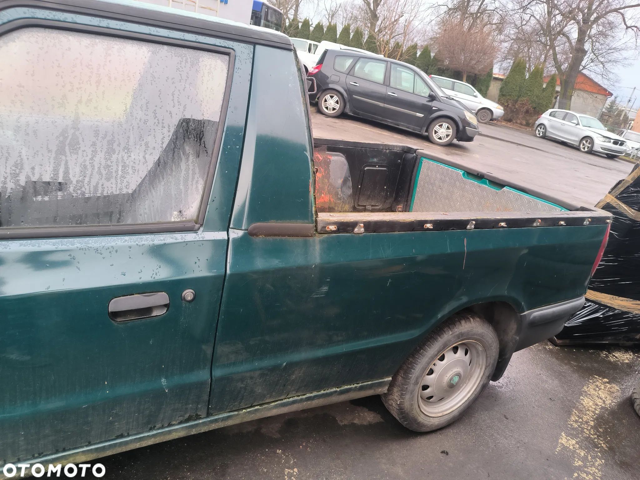 Belka zawieszenia tylna Skoda Felicia VW Caddy pickup - 1