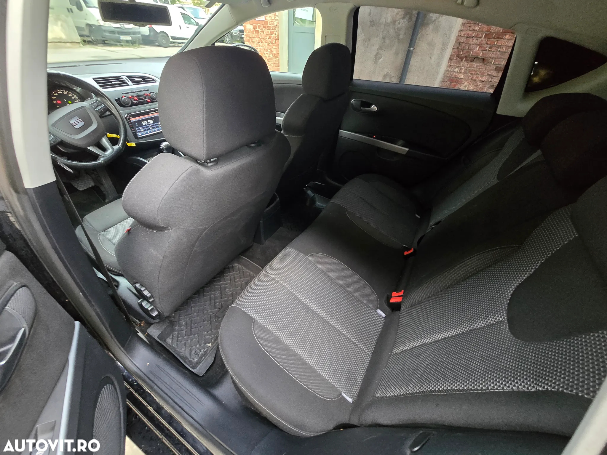 Seat Leon 2.0 TDI DPF DSG Sport - 6