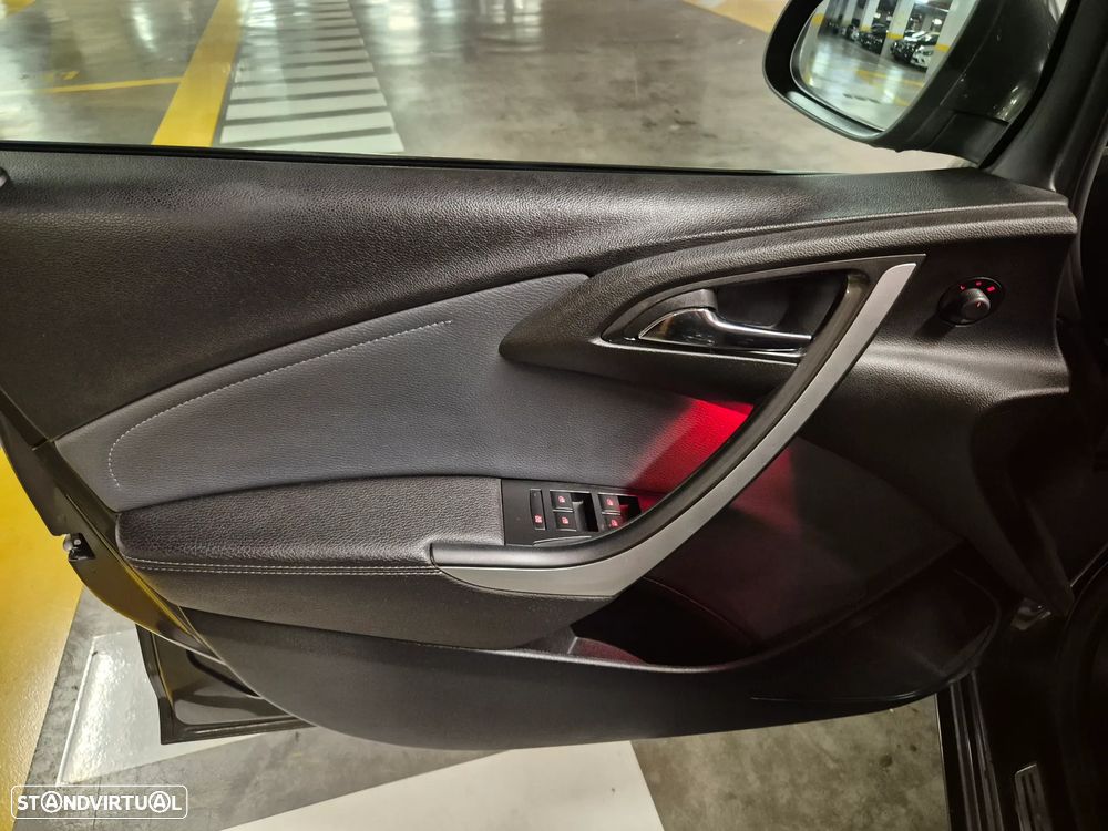 Opel Astra Sports Tourer 1.6 CDTi Cosmo S/S - 26