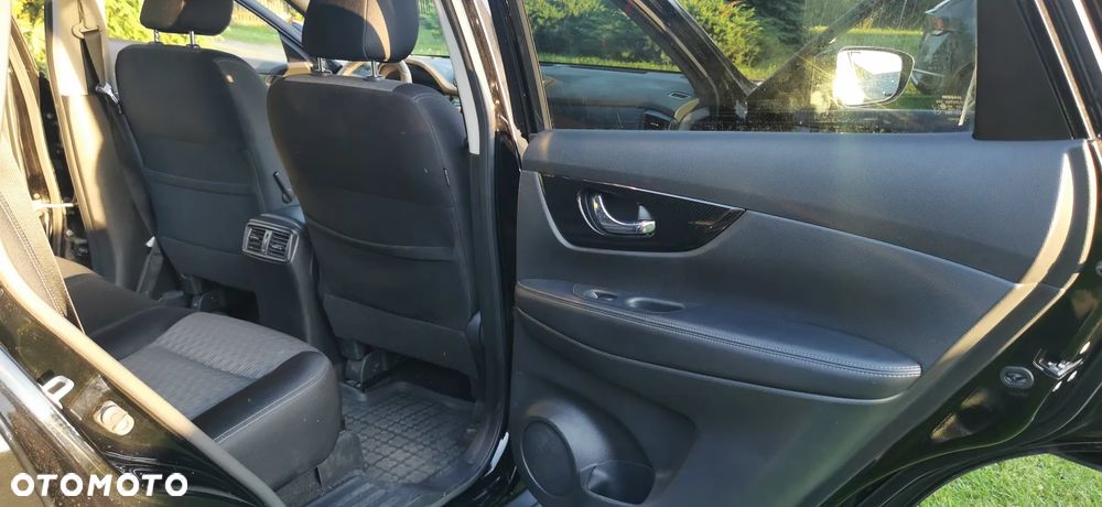 Nissan X-Trail 2.0 dCi N-Connecta 4WD - 10