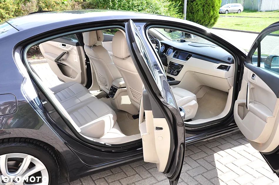 Peugeot 508 HDi FAP 140 Allure - 2
