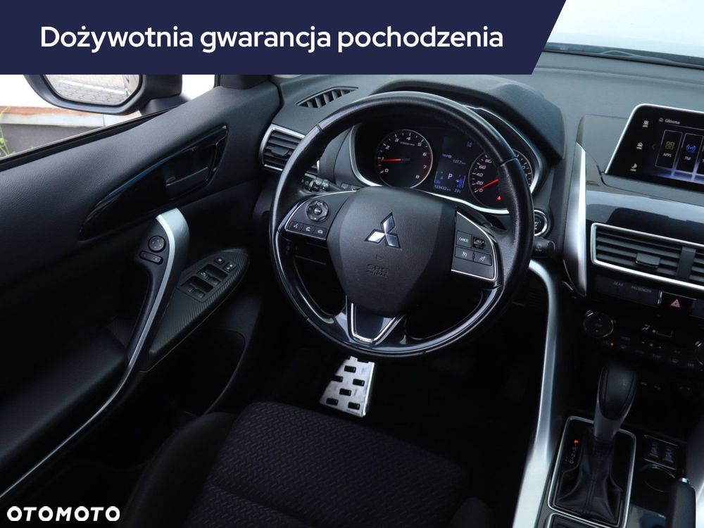 Mitsubishi Eclipse Cross - 9