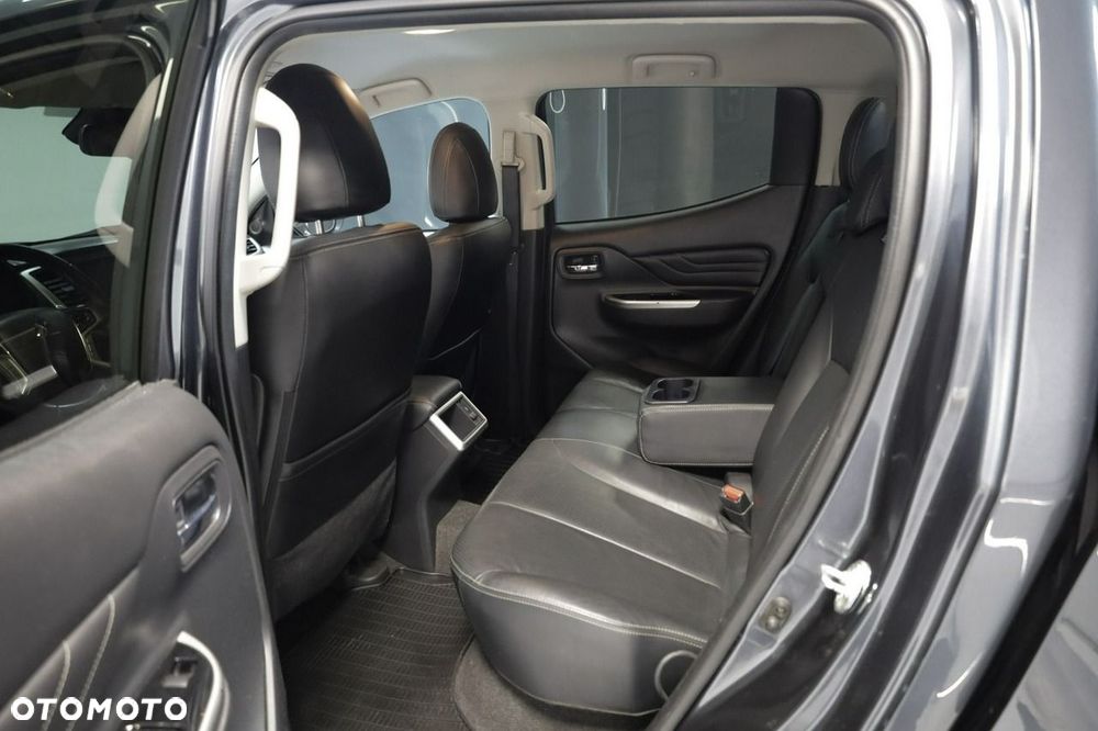 Mitsubishi L200 - 20