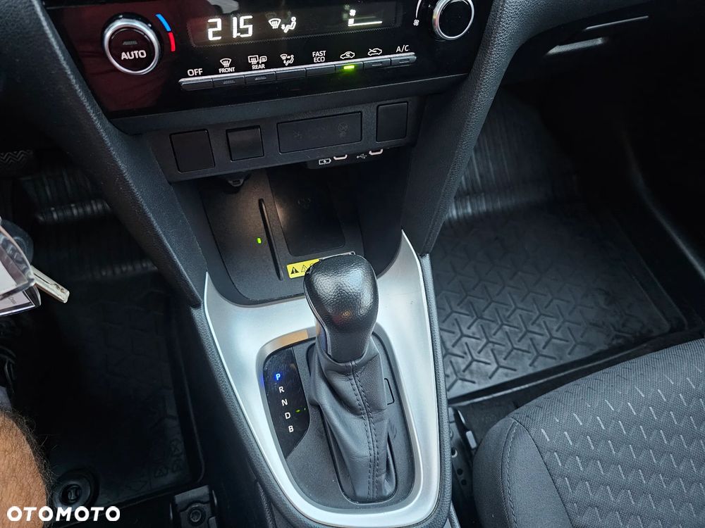 Toyota Yaris Cross Hybrid 1.5 Comfort - 22