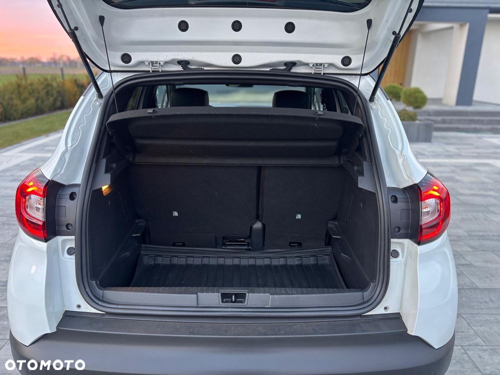 Renault Captur - 23