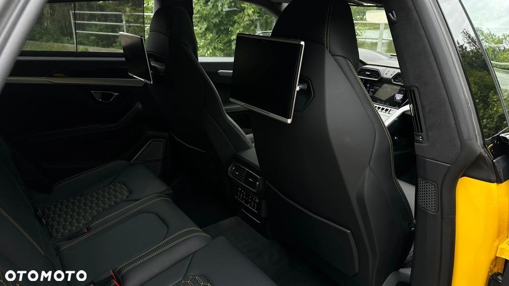 Lamborghini Urus - 21