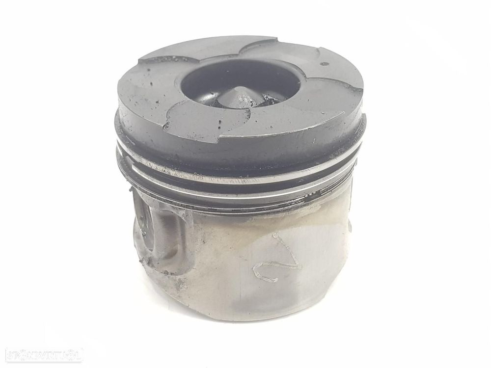 PISTÃO MITSUBISHI L200 KA0KB0 - 1