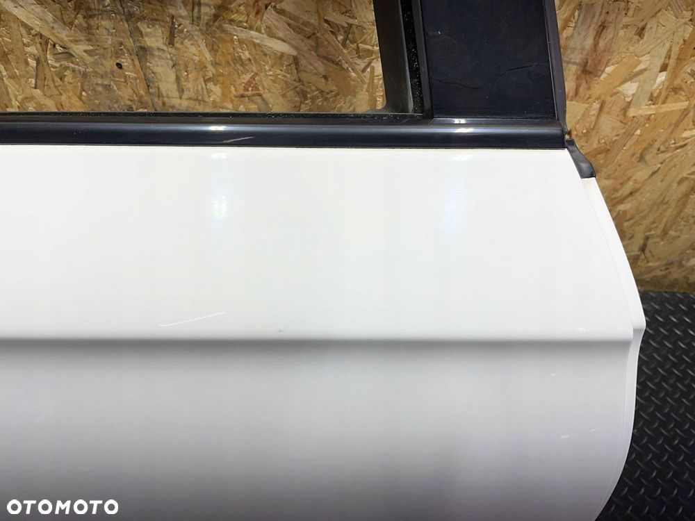 bmw 5 f10 f11 2015 tył strona prawa drzwi tylne a300 alpineweiss - 6