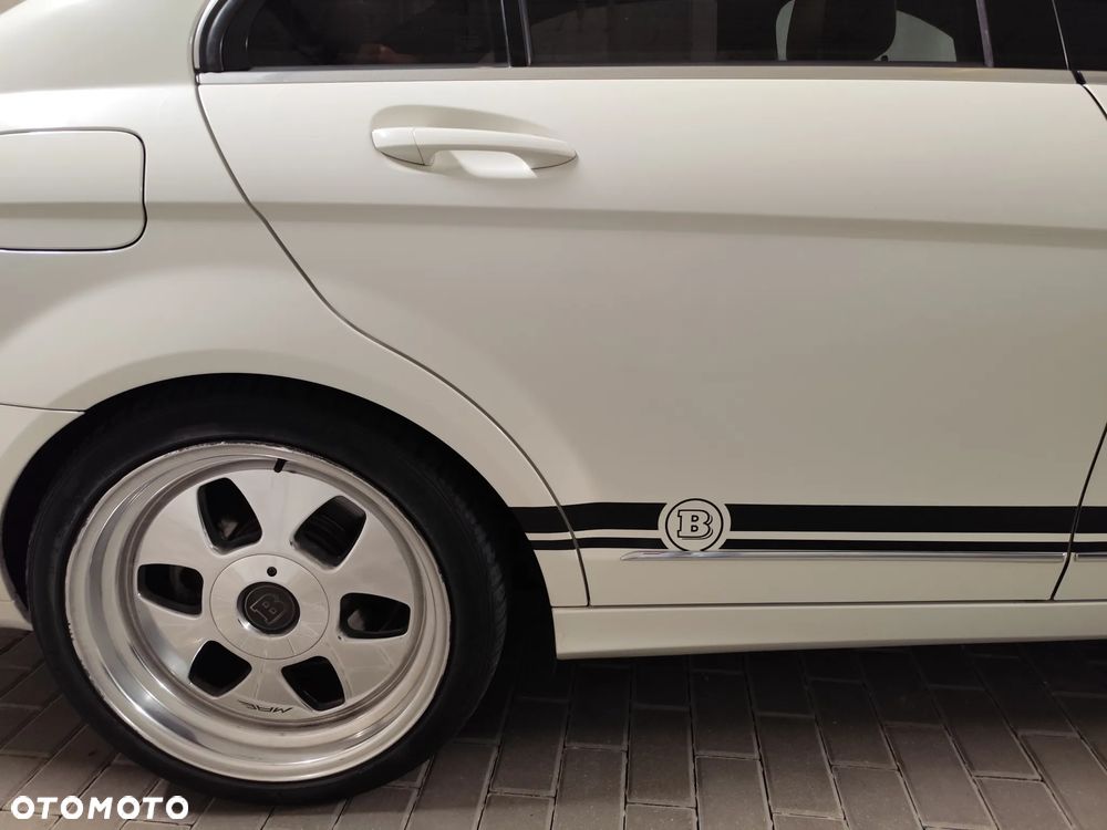 Mercedes-Benz Klasa C 220 CDI DPF Automatik Avantgarde - 10