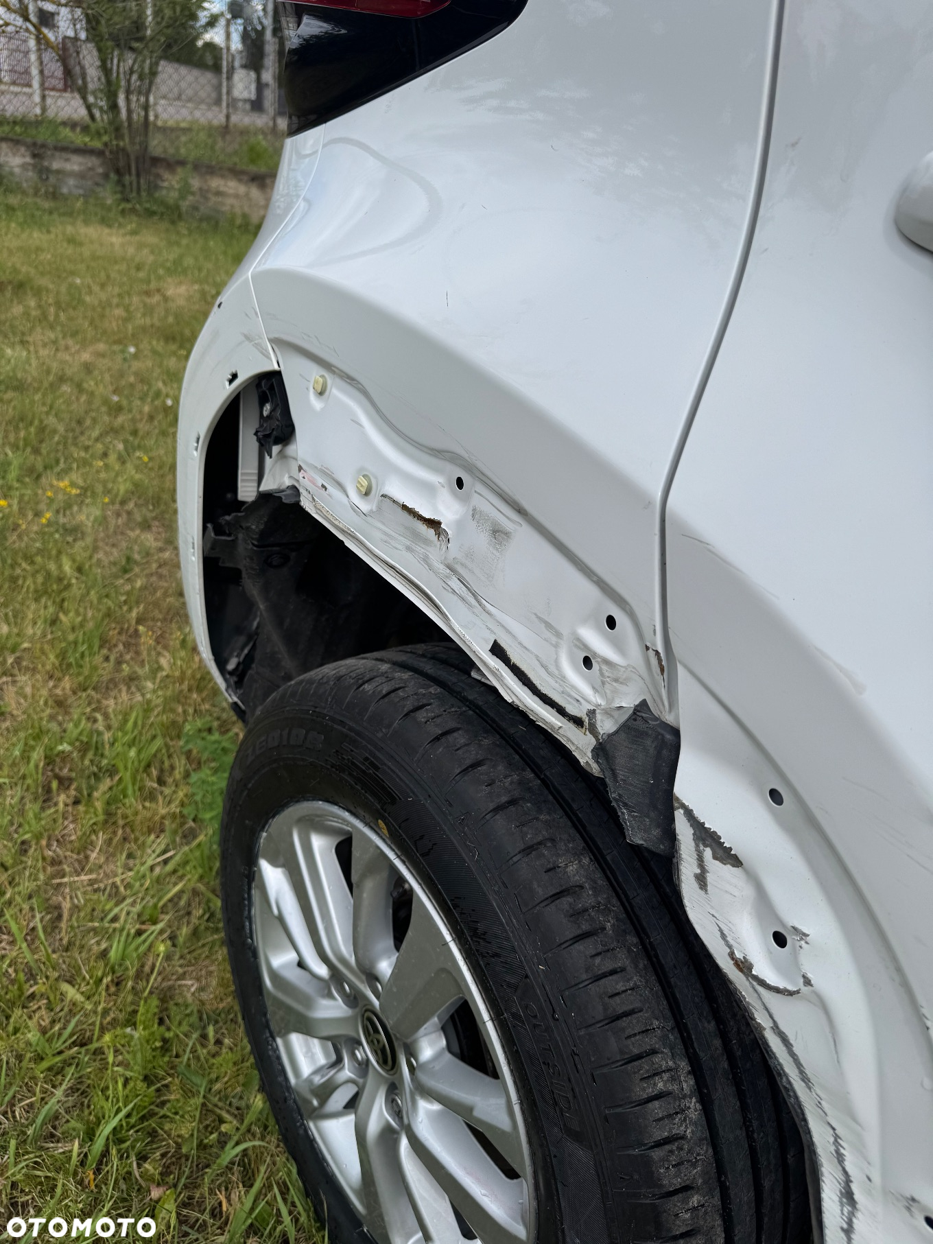Toyota Yaris Hybrid 1.5 Comfort - 14