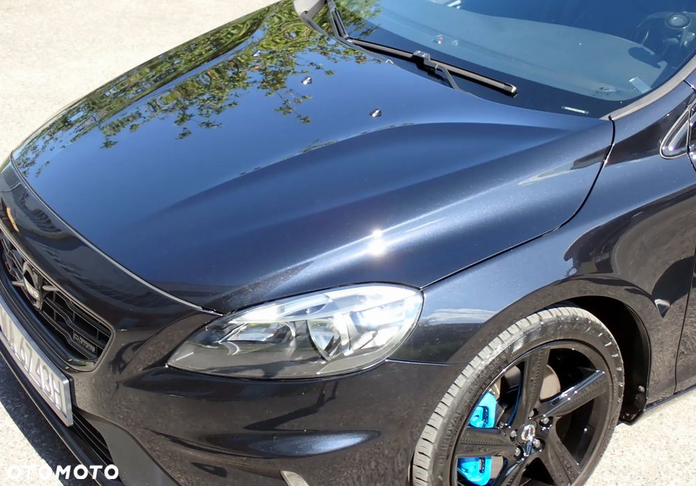 Volvo V40 D3 R Design - 6