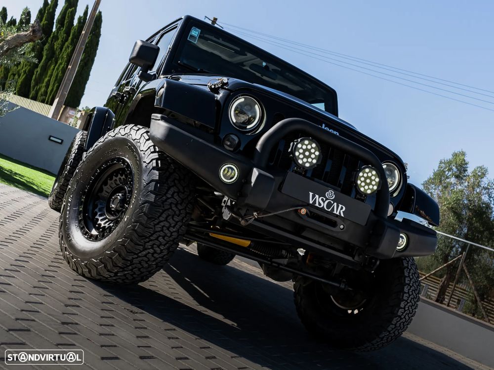 Jeep Wrangler 2.8 CRD DPF Auto Sahara - 43