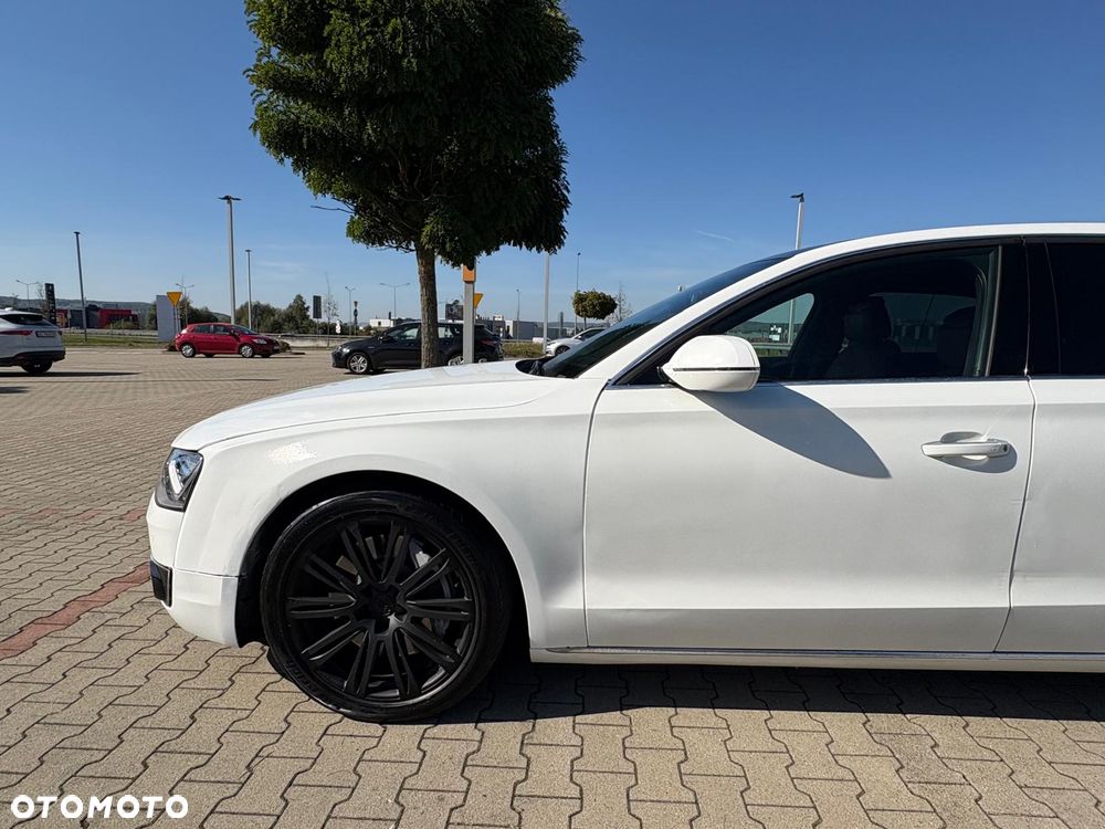 Audi A8 4.0 TFSI L Quattro - 13