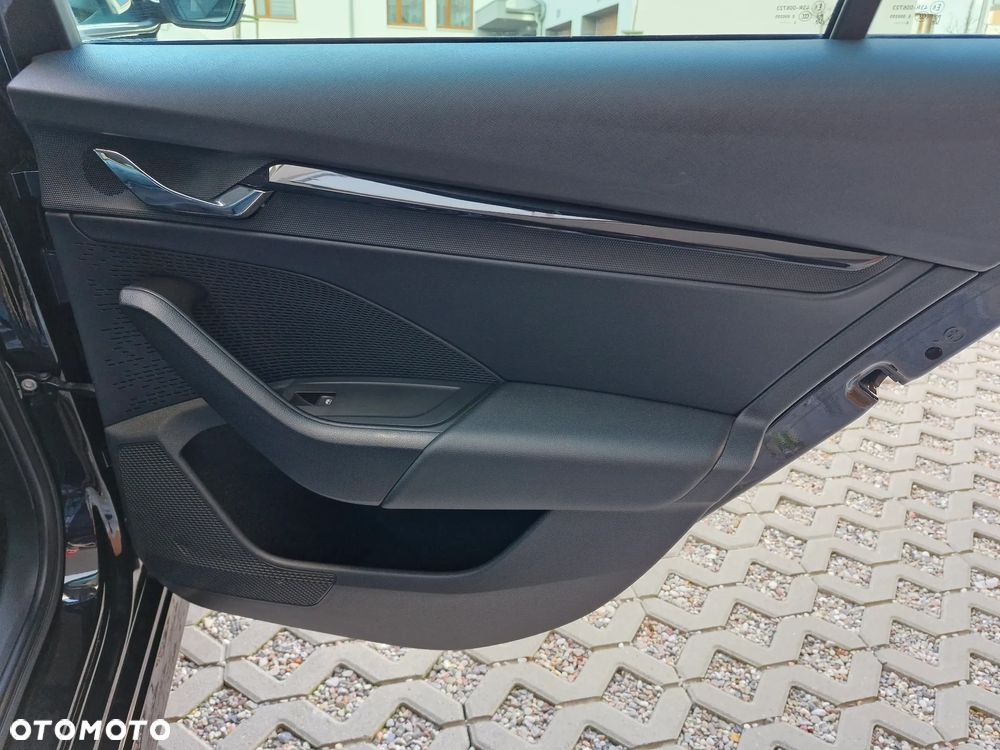 Skoda Octavia 2.0 TDI DSG Edition Plus - 25