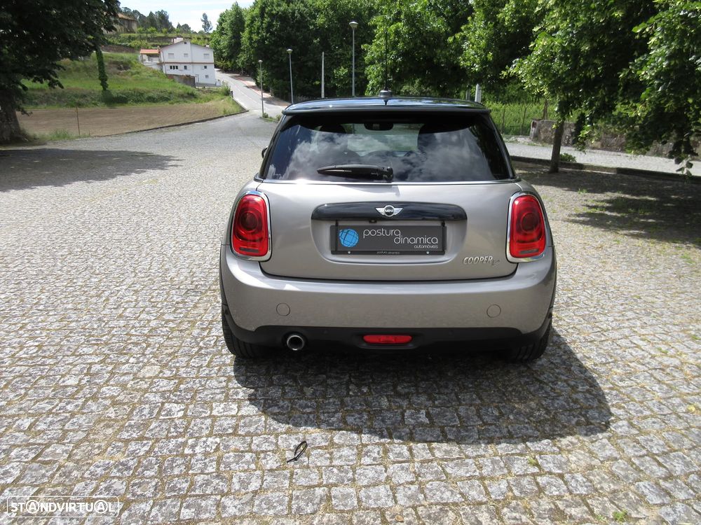 MINI 3 Portas Cooper D Aut. - 7