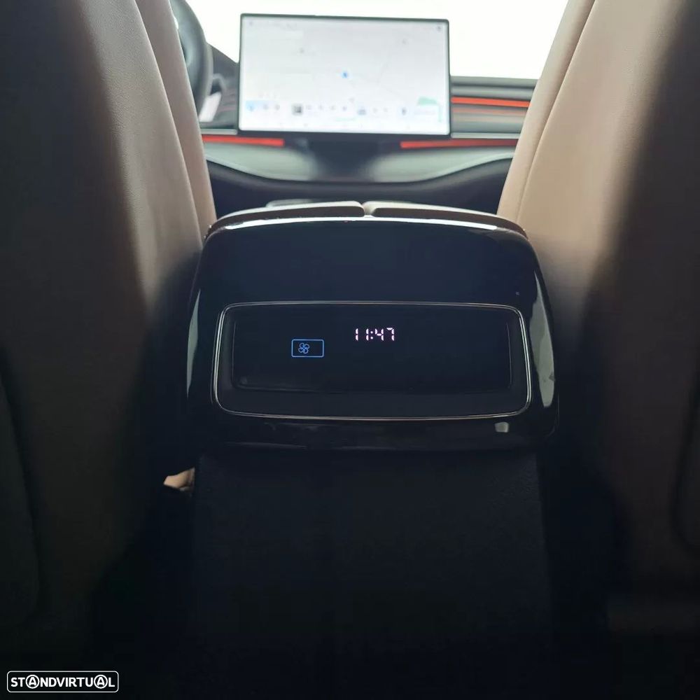 BYD Tang 108.8 kWh AWD Flagship - 35