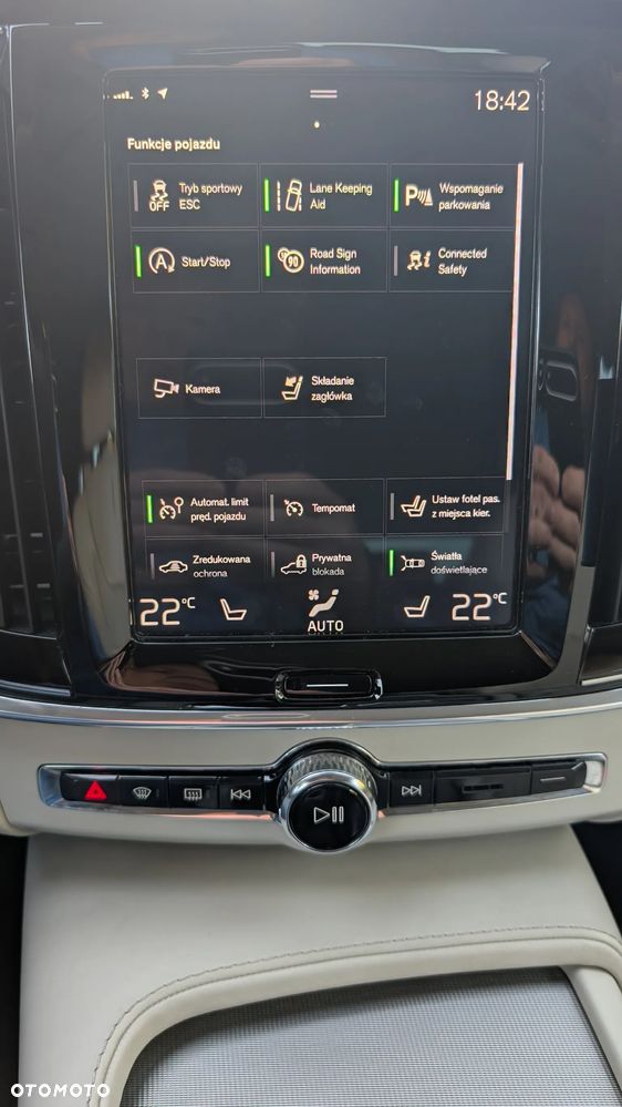 Volvo V90 Cross Country D4 AWD - 12