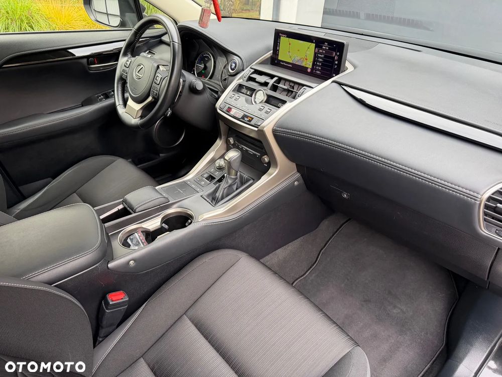 Lexus NX 300h Elegance AWD - 25