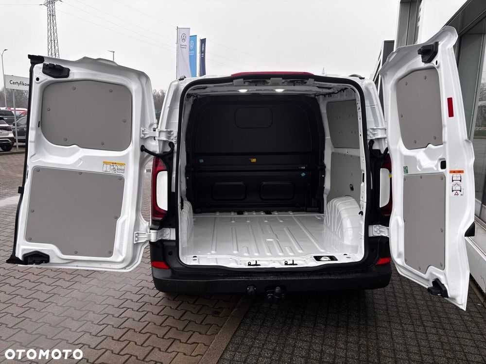 Volkswagen Transporter Plus PanAmericana L2 2.0 TDI 150 KM  8-automat 6m - 19