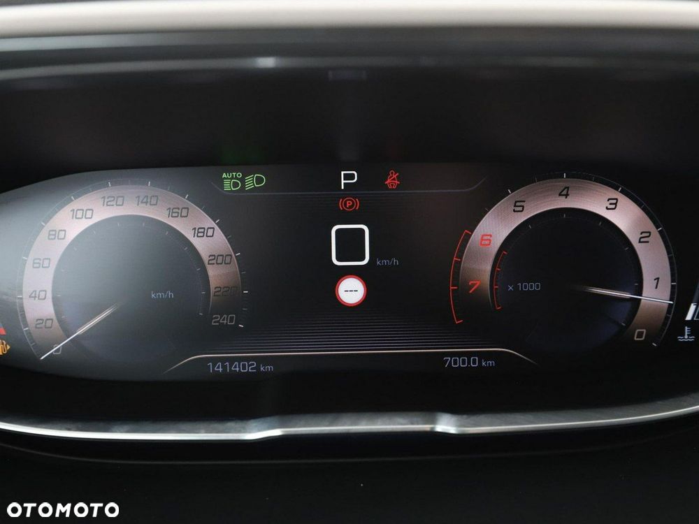 Peugeot 3008 1.6 THP Active S&S EAT6 - 23