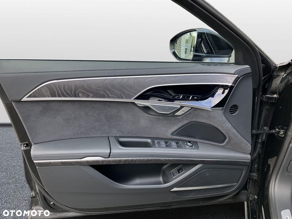 Audi A8 - 29