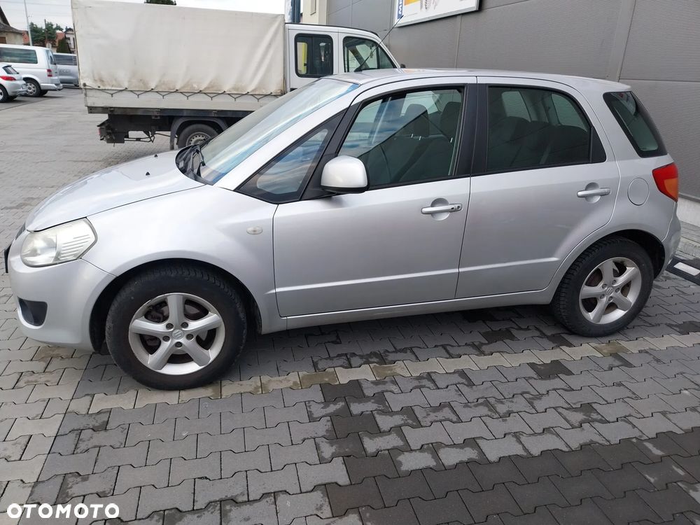 Suzuki SX4 1.6 GLX / Comfort - 3