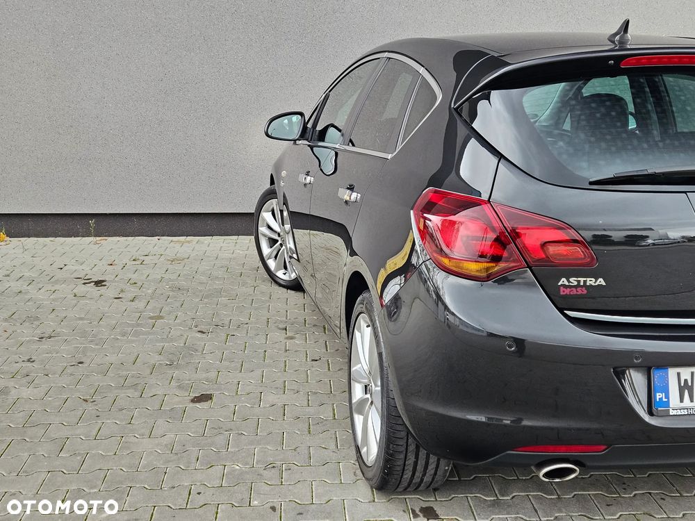 Opel Astra 2.0 CDTI Automatik Exklusiv - 16